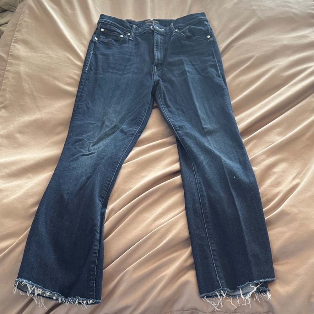 MOTHER Dark Blue Flare Jeans- insider crop step fray